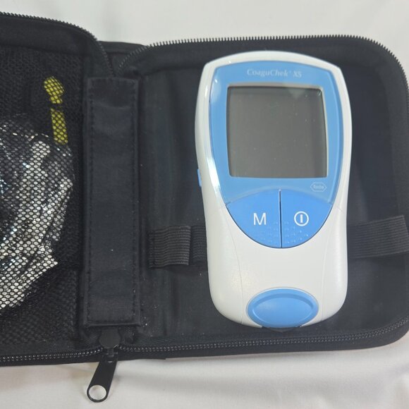 Roche CoaguChek XS Coagulation Meter Case Manual Accu-Chek Lancets Original Box - Picture 5 of 16